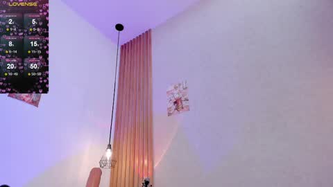 Dani online show from 03/10/25, 07:40