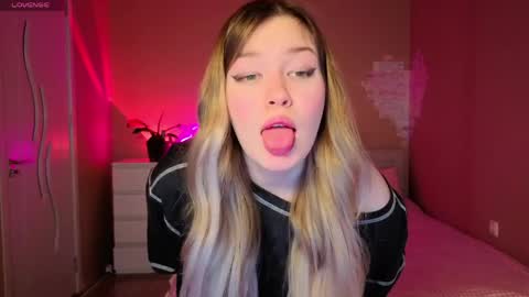 PawsClawss online show from 04/26/26, 02:59