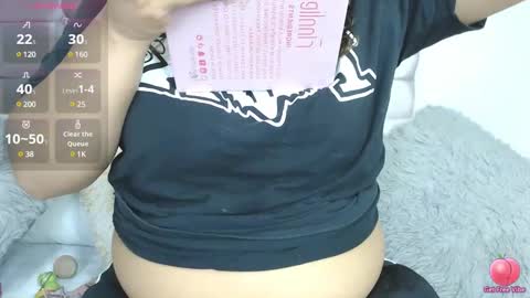 Snapshot of payton_bailey chatting on 12/16/24, 12:38 Payton online show from 12/16/24, 12:38