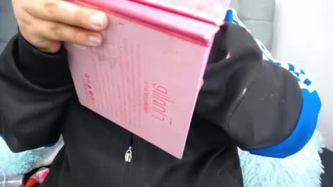 Snapshot of payton_bailey chatting on 01/16/25, 12:53 Payton online show from 01/16/25, 12:53