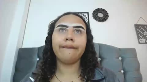 Snapshot of payton_bailey chatting on 03/04/25, 04:20 Payton online show from 03/04/25, 04:20