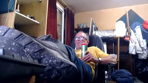 Snapshot of pc8474408 chatting on 06/30/26, 03:02 pc8474408 online show from 06/30/26, 03:02