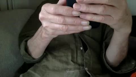 pea23 online show from 04/26/26, 03:42