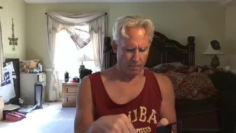 peacemakerone1 online show from 10/28/25, 07:16