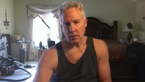 peacemakerone1 online show from 02/15/26, 06:48