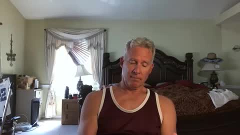 peacemakerone1 online show from 04/13/26, 07:41