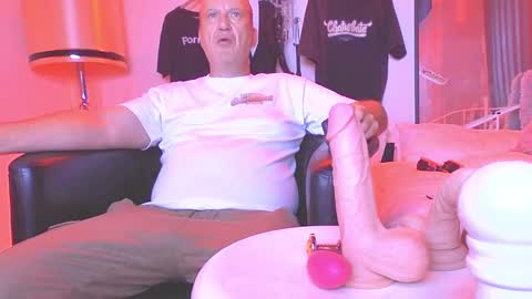 Marc online show from 01/01/25, 03:56