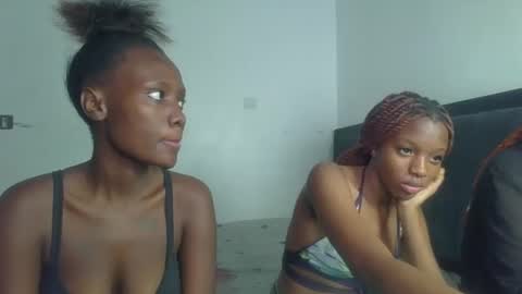 peach_ebonny online show from 05/31/26, 06:20