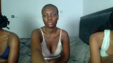 peach_ebonny online show from 06/27/26, 12:22