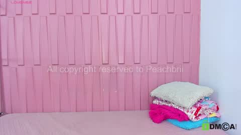 Briana online show from 09/15/25, 01:33