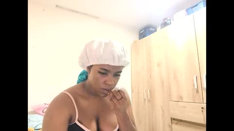 Briana online show from 11/25/25, 02:22