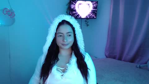 Snapshot of peacherry_ chatting on 12/27/24, 01:53 peacherry_ online show from 12/27/24, 01:53