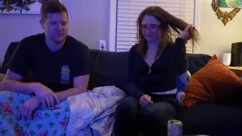 peachespunkins online show from 10/05/25, 06:12