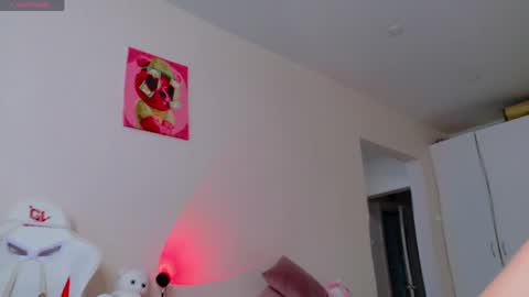 Snapshot of peachiee__ chatting on 04/23/26, 02:13 Ann online show from 04/23/26, 02:13