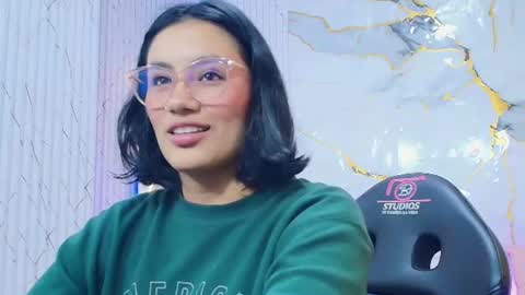 Snapshot of peachy_tay chatting on 07/20/26, 11:34 peachy_tay online show from 07/20/26, 11:34