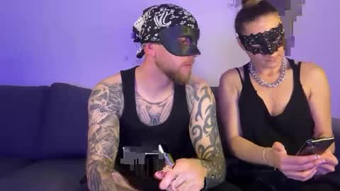 peachyandbarb online show from 12/04/25, 08:28