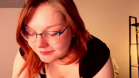 Seraphina online show from 02/17/26, 10:16