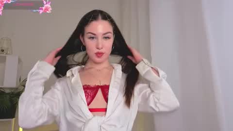 Chloe online show from 10/11/25, 02:04