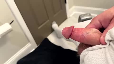 Snapshot of peakingondaddy chatting on 02/17/26, 12:45 peakingondaddy online show from 02/17/26, 12:45