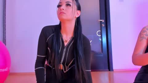 Snapshot of peanaughty chatting on 02/08/26, 09:02 Kate online show from 02/08/26, 09:02