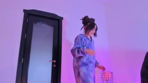 Snapshot of peanaughty chatting on 02/12/26, 08:20 Kate online show from 02/12/26, 08:20