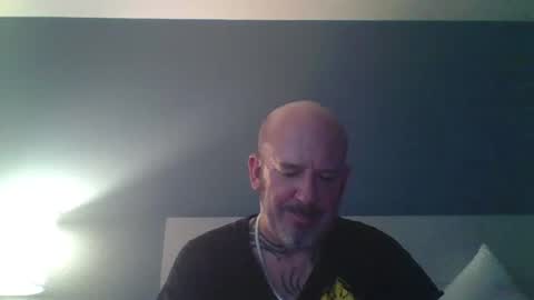 Snapshot of peanutbutterandjealous1 chatting on 06/12/26, 08:52 peanutbutterandjealous1 online show from 06/12/26, 08:52