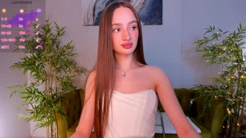 Sex Leah online show from 04/01/26, 12:44