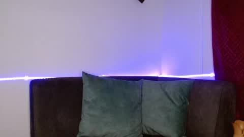 pearlatin online show from 02/05/26, 11:53