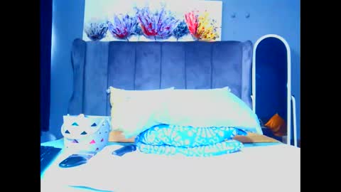 Pearl online show from 09/19/25, 12:39