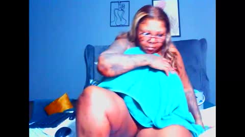 Pearl online show from 11/10/25, 06:18