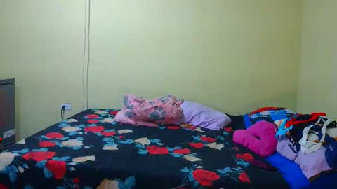 pecadodulce online show from 04/18/26, 07:58