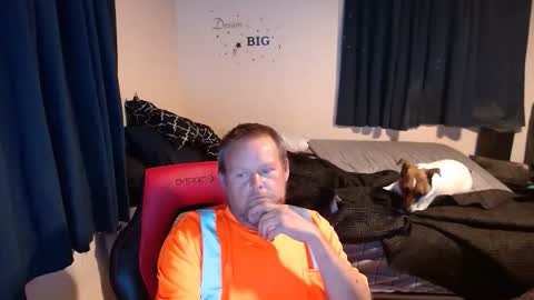 pecker40 online show from 10/30/25, 01:40