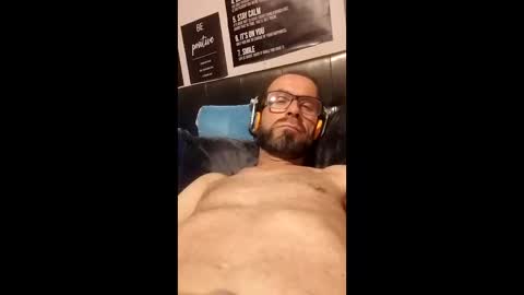 Snapshot of pedrocoelhopio chatting on 05/28/26, 02:53 pedrocoelhopio online show from 05/28/26, 02:53