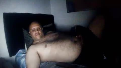 Snapshot of pedrofalfan chatting on 04/05/26, 04:31 Pedro online show from 04/05/26, 04:31