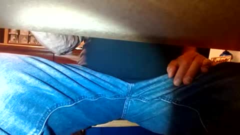 Snapshot of peecocktail chatting on 10/19/25, 03:51 peecocktail online show from 10/19/25, 03:51