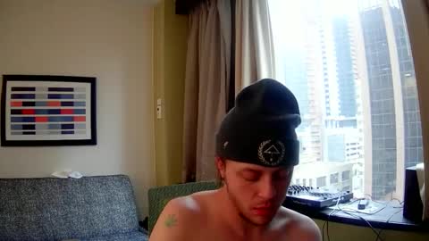 peeepit online show from 12/20/25, 03:52