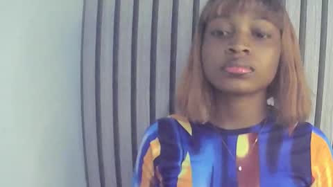 Snapshot of peetyface chatting on 10/07/25, 11:51 Lizzy online show from 10/07/25, 11:51