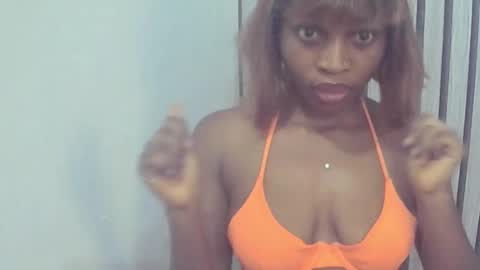 Snapshot of peetyface chatting on 10/10/25, 01:59 Lizzy online show from 10/10/25, 01:59