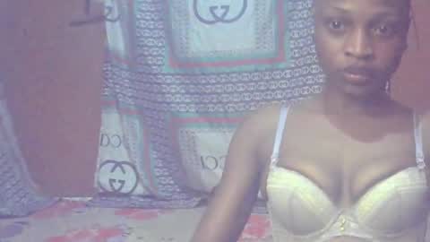 Snapshot of peetyface chatting on 01/18/26, 09:07 Lizzy online show from 01/18/26, 09:07