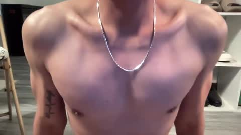 Snapshot of pegasus766152 chatting on 10/17/25, 02:37 pegasus766152 online show from 10/17/25, 02:37