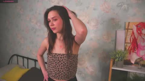 Snapshot of peggydewberry chatting on 03/04/26, 03:12 Rose online show from 03/04/26, 03:12