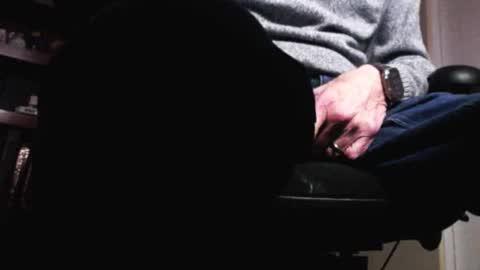 Snapshot of pem1650 chatting on 01/05/25, 10:50 pem1650 online show from 01/05/25, 10:50