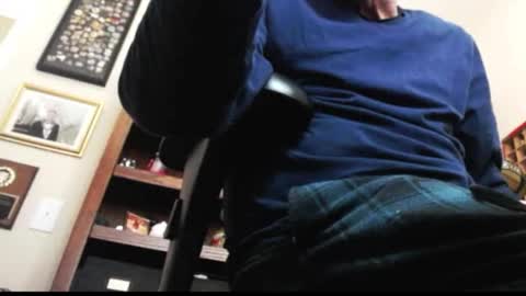 Snapshot of pem1650 chatting on 01/28/25, 07:00 pem1650 online show from 01/28/25, 07:00