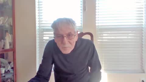 Snapshot of pem1650 chatting on 09/23/25, 05:05 pem1650 online show from 09/23/25, 05:05