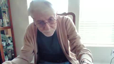 Snapshot of pem1650 chatting on 09/30/25, 09:53 pem1650 online show from 09/30/25, 09:53