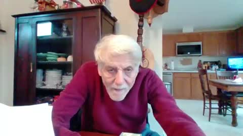 Snapshot of pem1650 chatting on 10/30/25, 10:54 pem1650 online show from 10/30/25, 10:54