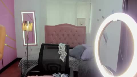 peneelopeecute online show from 01/03/25, 08:01