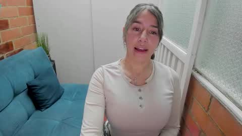 Penelope online show from 11/27/25, 06:54