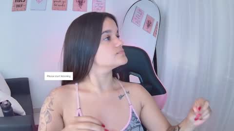 penelope_hearth online show from 11/10/25, 06:07