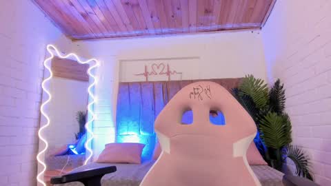 penelope online show from 02/23/25, 10:06